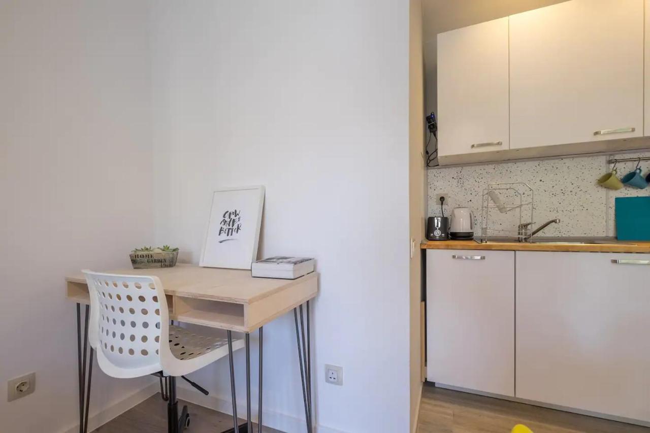 Quiet & Airy Modern Apt. Top Centre Free Parking 索菲亞 外观 照片